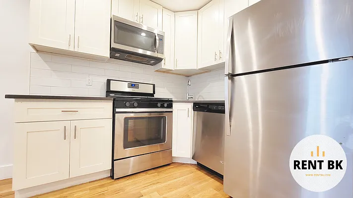 Rented by RENTBK LLC | media 3