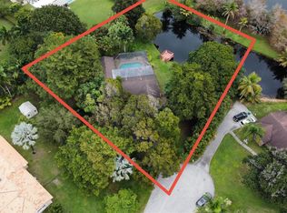 10800 SW 40th Court, Davie, FL 33328