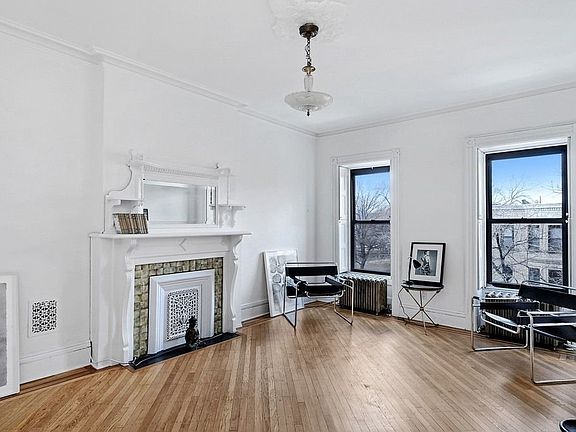 3rd image of 407 Stuyvesant Ave #3
