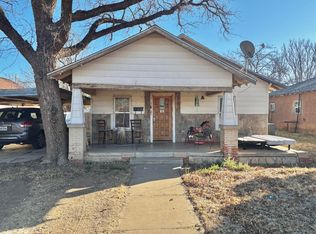 720 S 11th St, Slaton, TX 79364