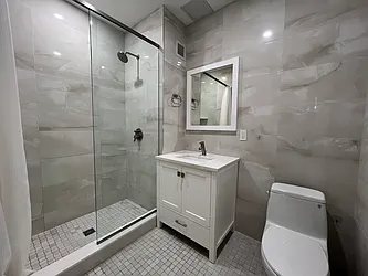Rented by Realty 2000 Corp