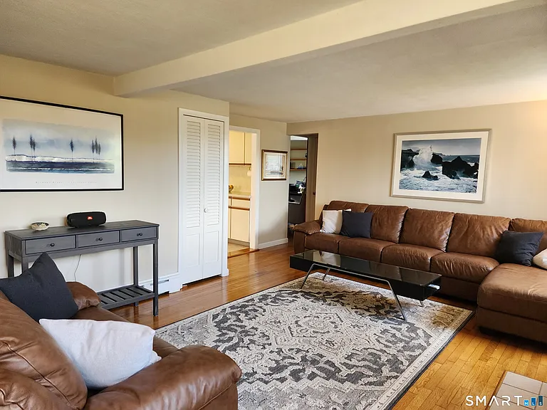 7 E Pattagansett Rd — Photo 8