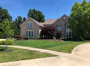 12327 Paddock Cir, Strongsville, OH 44149