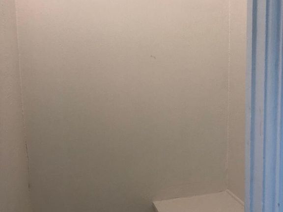 4th image of 327 W Pacific Coast Hwy APT 7