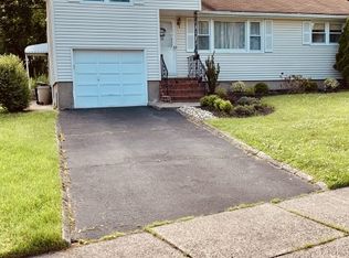 43 John Alden St, Clifton, NJ 07013