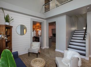 587 W Colt Rd, Chandler, AZ 85225