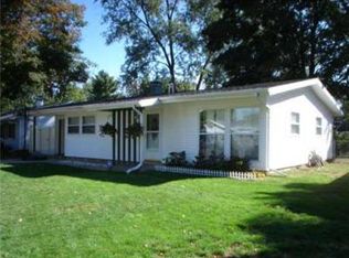 1130 Ebeling Dr, South Bend, IN