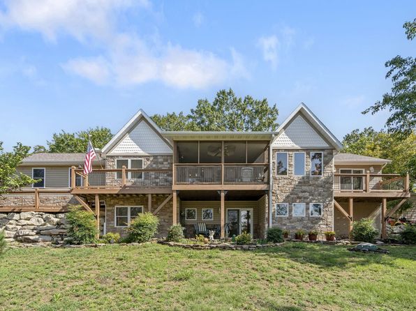 19 Redbud Ln