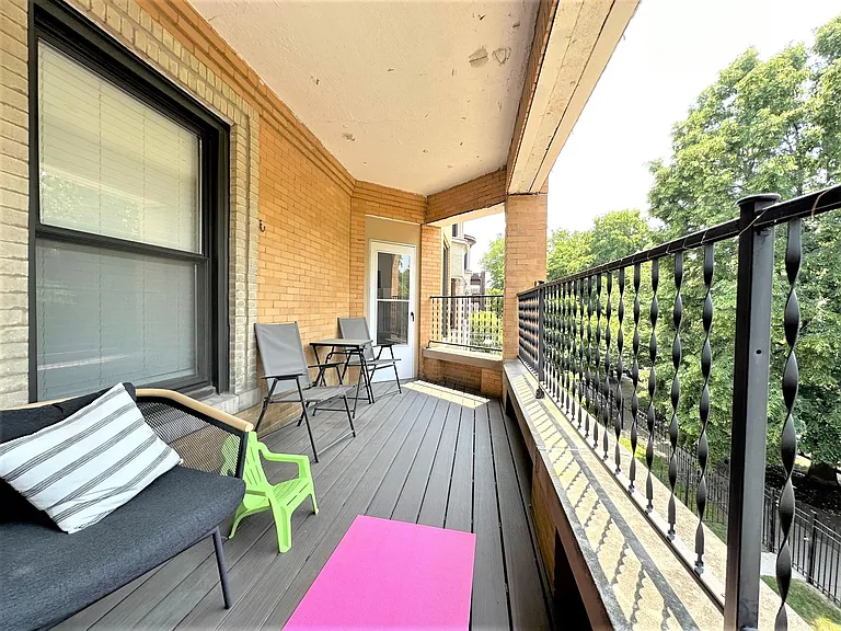 4435 N Paulina St #2 — Photo 30