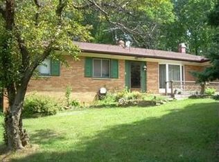 1101 Ledgeview Rd, Macedonia, OH 44056