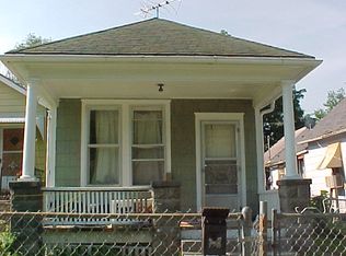 713 Pottawatomie St, Leavenworth, KS 66048