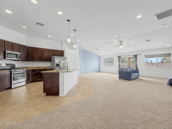 5030 W Triangle Leaf Ct, Tucson, AZ 85741