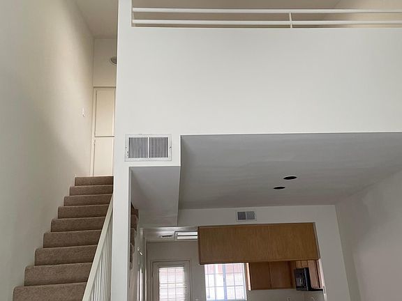 2nd image of 4539 Colbath Ave #5