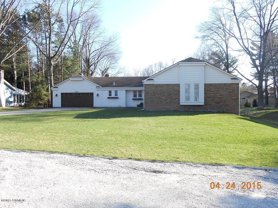 1st image of 1121 Edinborough Dr