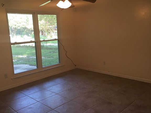 3rd image of 3008 Lenora Ct