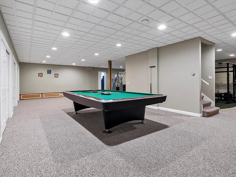 4206 Royal Fox Dr — Photo 53