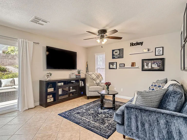 1517 Calle Montery St — Photo 14