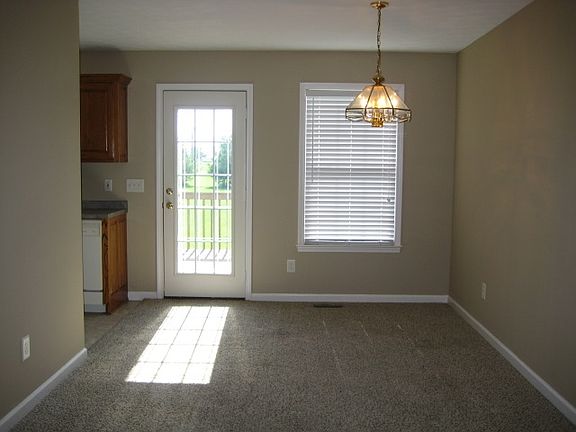 5th image of 1076 Archer Dr