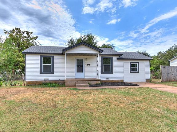 2nd image of 4112 SE 42nd St