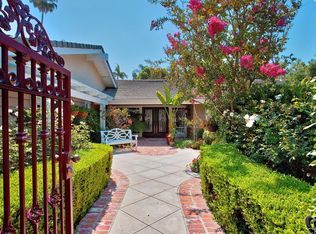 1482 Oak Grove Cir, Santa Ana, CA 92705