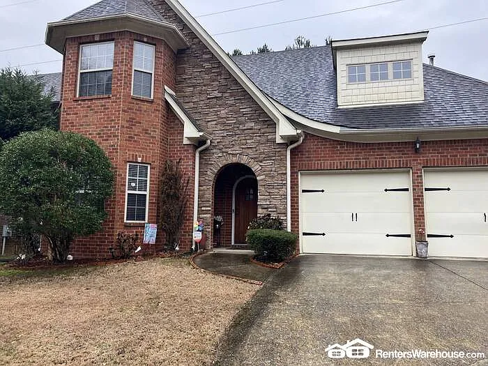 191 Castlehill Dr — Photo 1