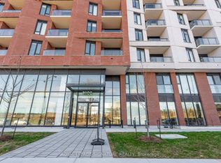 3100 Keele St #909, Toronto, ON M3M0E1
