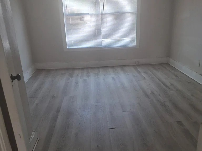 3046 Jupiter Ave — Photo 9