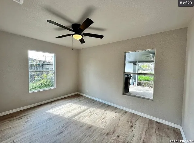5411 Clark Ave — Photo 13