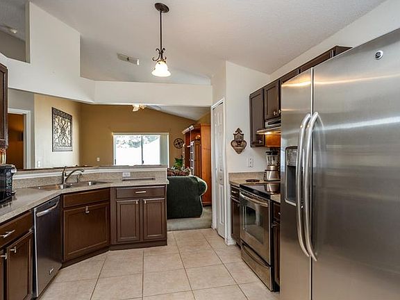 4th image of 4148 Stonefield Dr