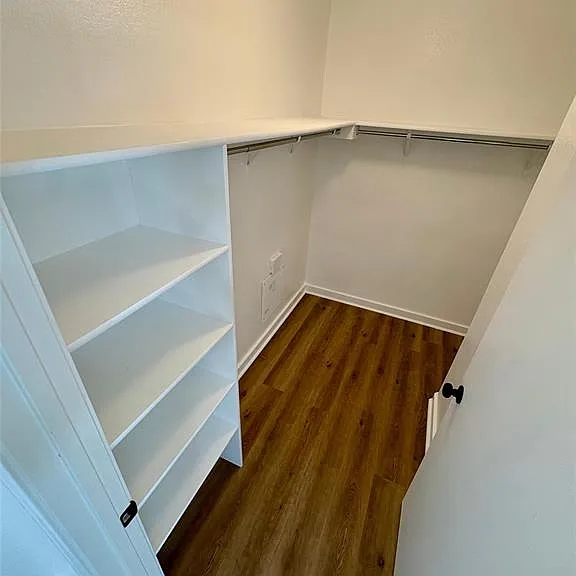 8003 Bannock Ln — Photo 17