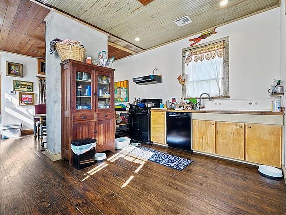 5th image of 5205 Saint Claude Ave