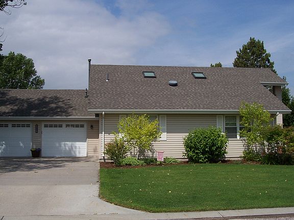 2nd image of 4318 Birch Avenue