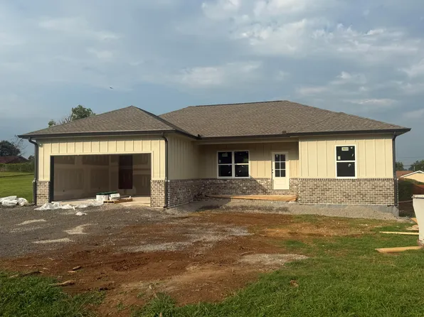 326 White Ave, Morristown, TN 37814