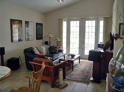 2nd image of 2310 The Oaks Blvd