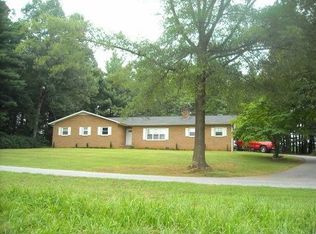 151 Carpenter Ln, Taylorsville, NC 28681