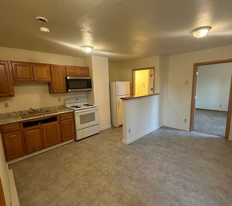 lak64 64 Lake St Stoneboro PA Zillow