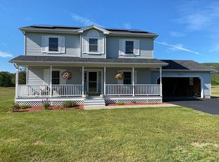 251 Lake Rd, Milton, VT 05468