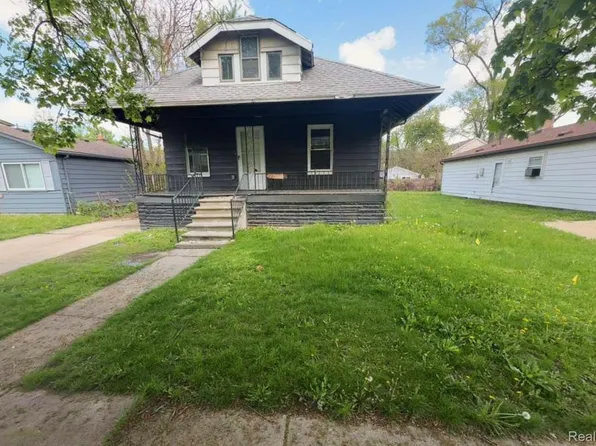 1317 E Muir Ave, Hazel Park, MI 48030