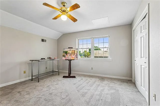 130 Helios Ave — Photo 15