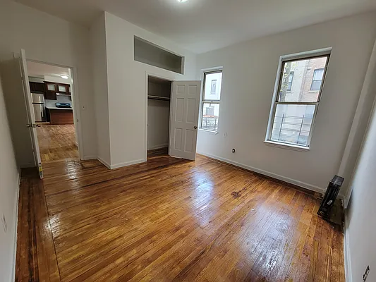 Rented by Bohemia Realty Group | media 12