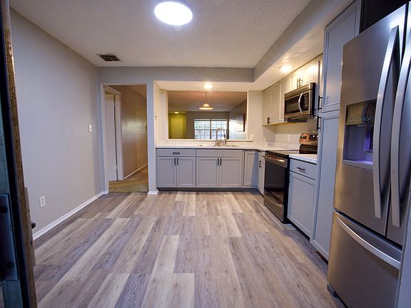 5th image of 1272 Heritage Ln