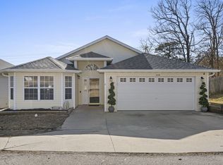 220 Deer Run Rd, Branson, MO 65616