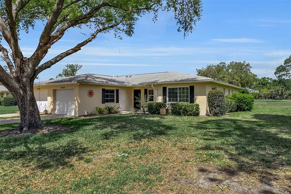 5519 Palm Aire Dr