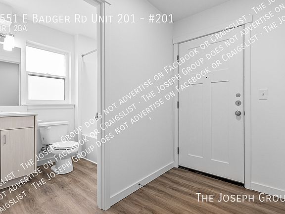 3rd image of 1559 E Badger Rd #201