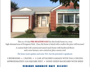 9820 S Trumbull Ave, Evergreen Park, IL 60805