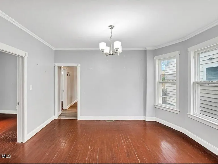 9 Kent St #1 — Photo 7