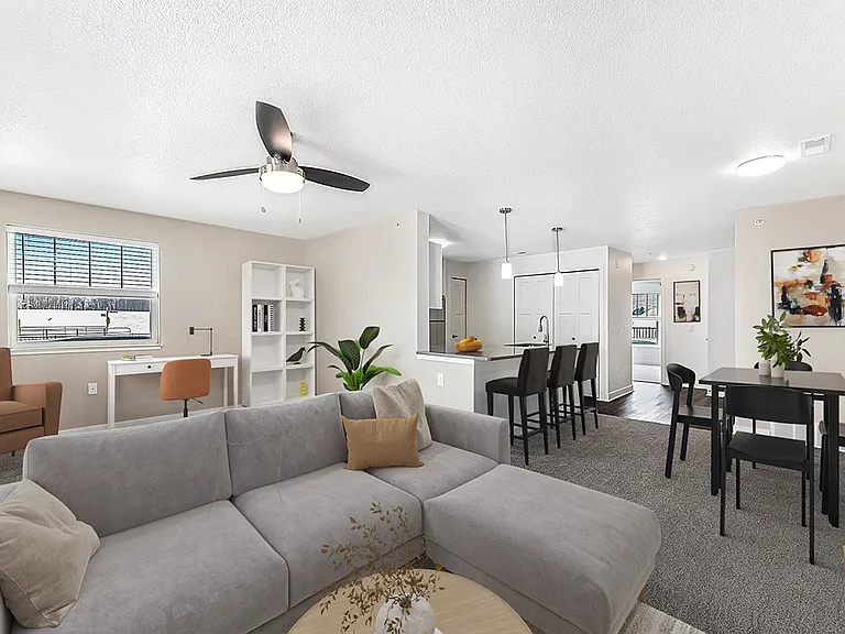 Eagle Ridge Apartment Homes — Photo 3