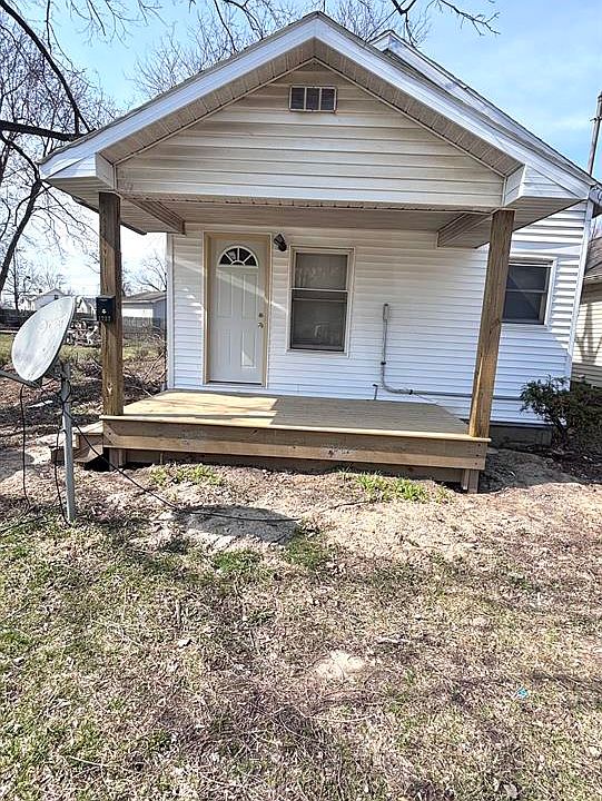 1st image of 1227 Lake Lansing Rd
