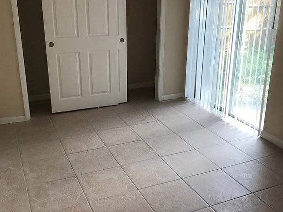 3rd image of 9809 N Jasmine Ave APT A