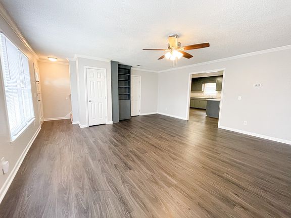 3rd image of 1511 Kathleen Dr